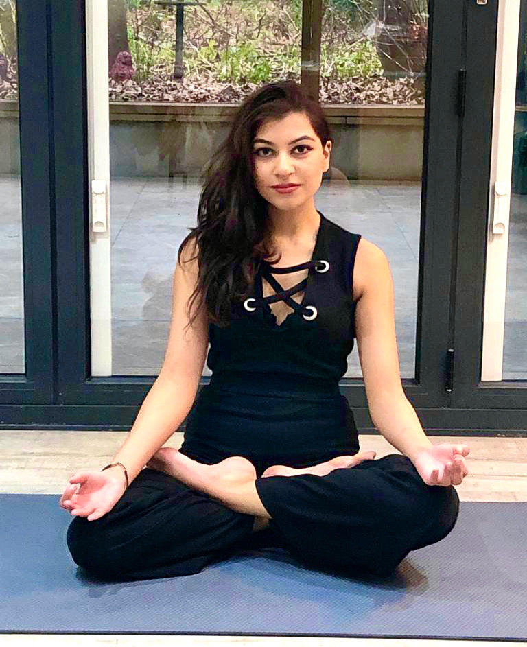 How to Do Lotus Pose (Padmasana): Step-by-Step Guide for Beginners